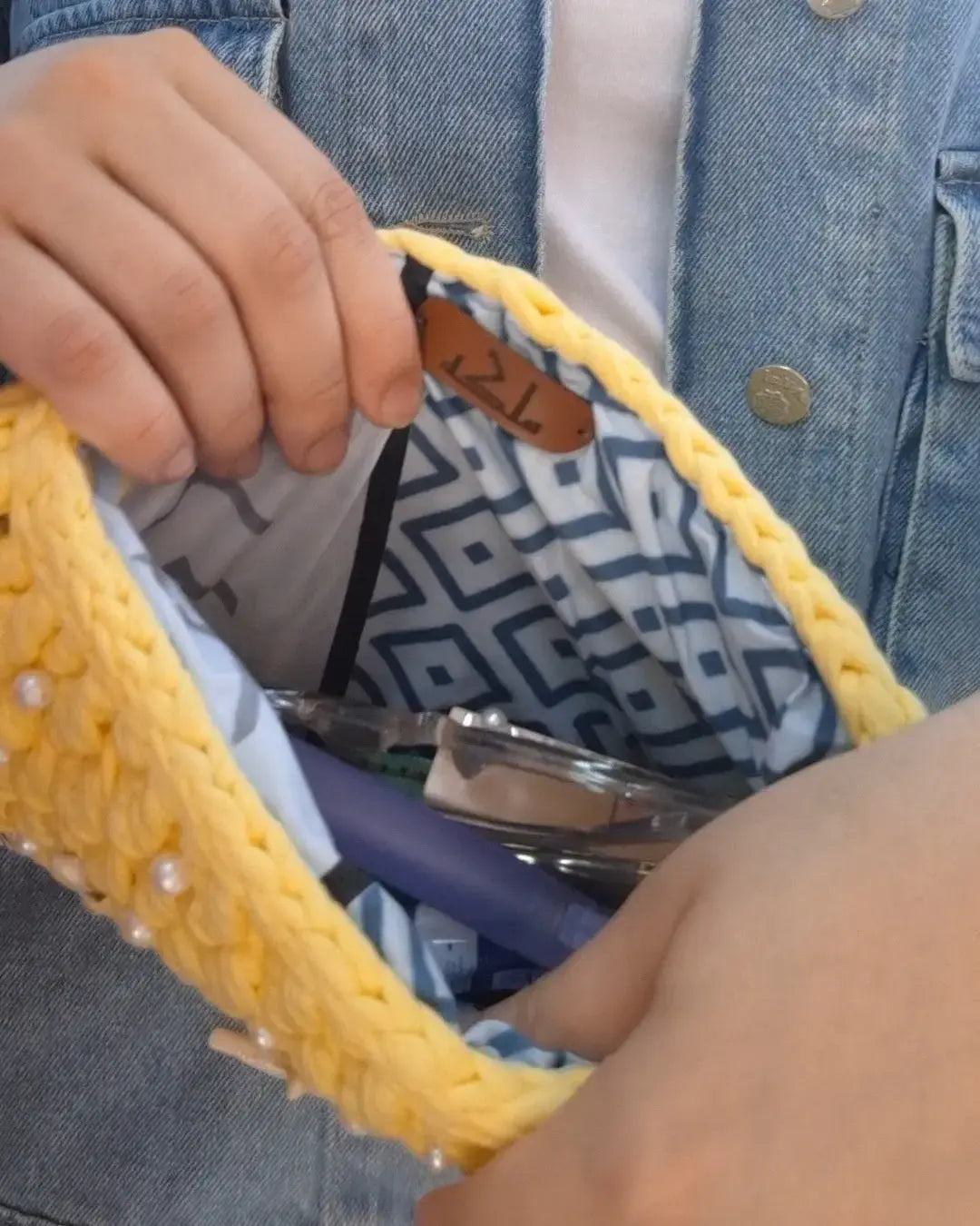 Lemon Pearl Clutch