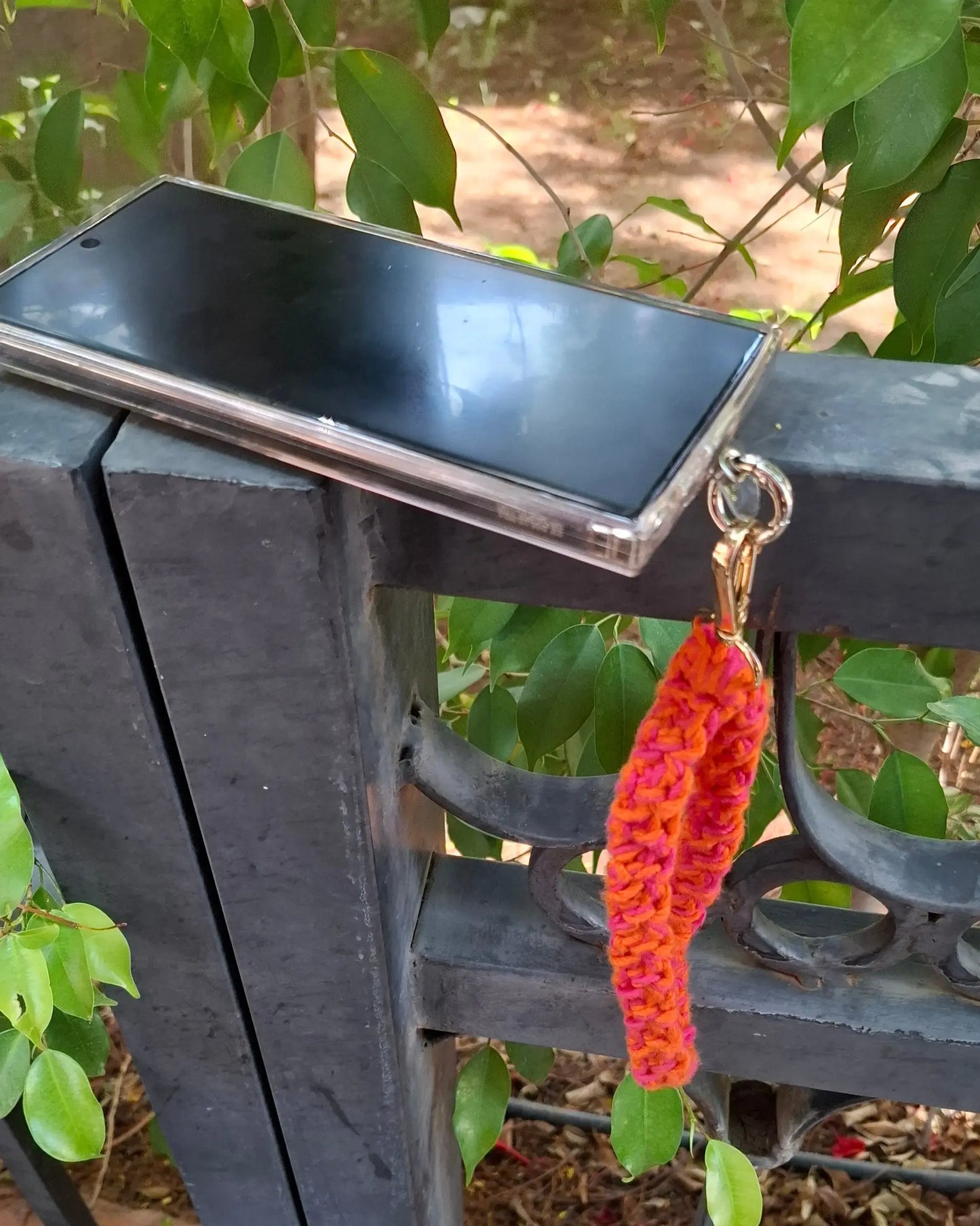 Short Mobile Strap