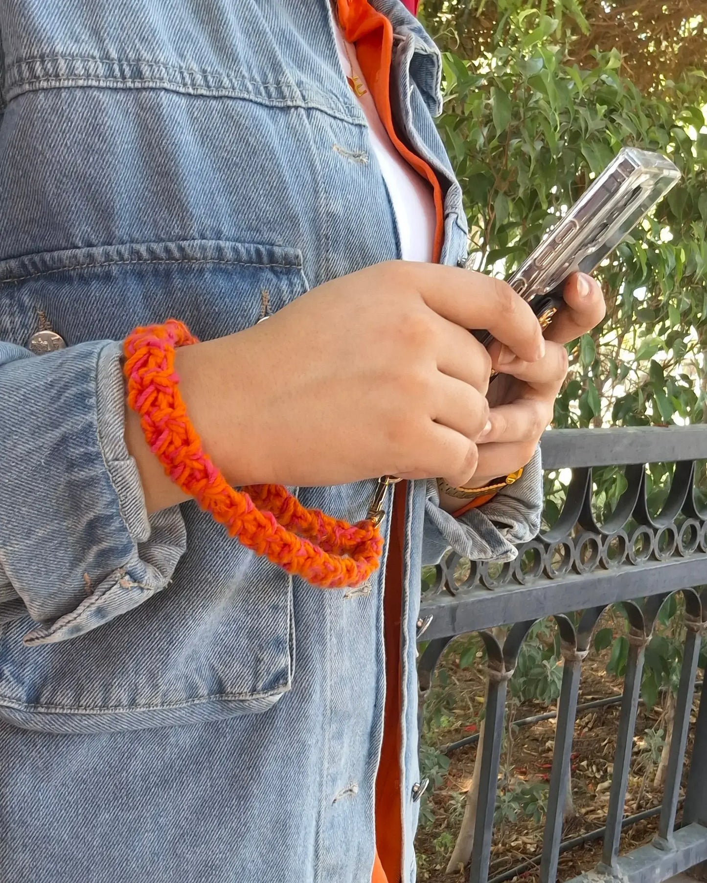 Short Mobile Strap