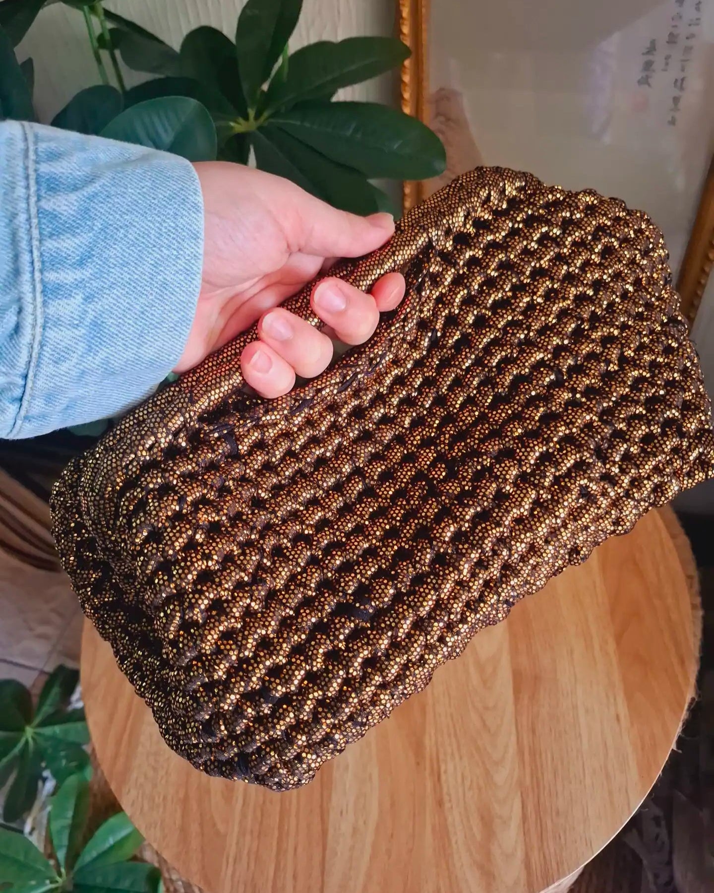 Royal Touch Clutch
