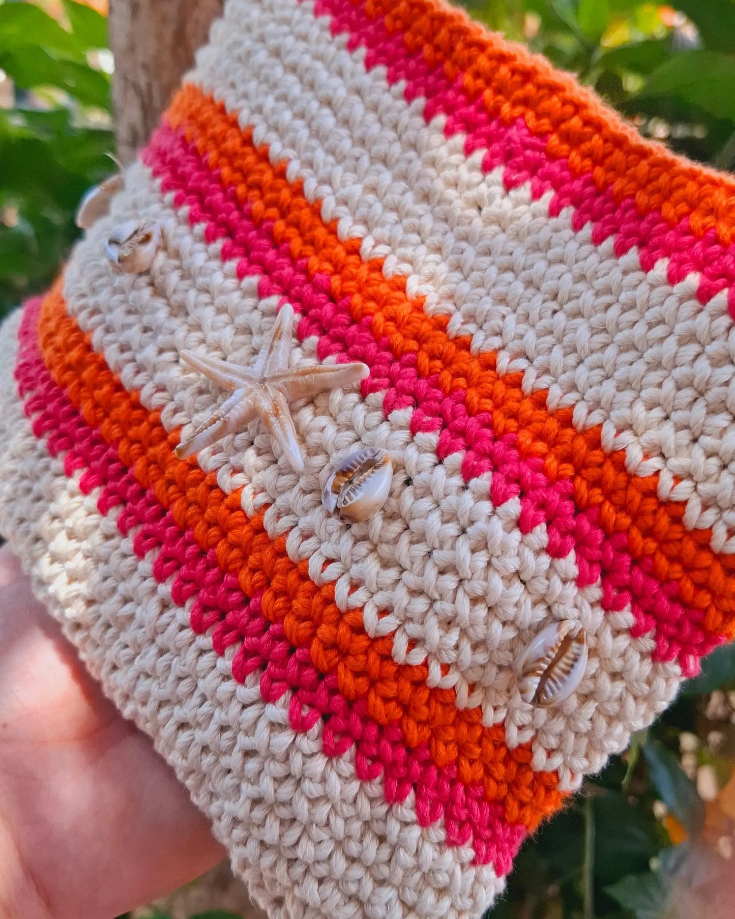 Coral Star Clutch