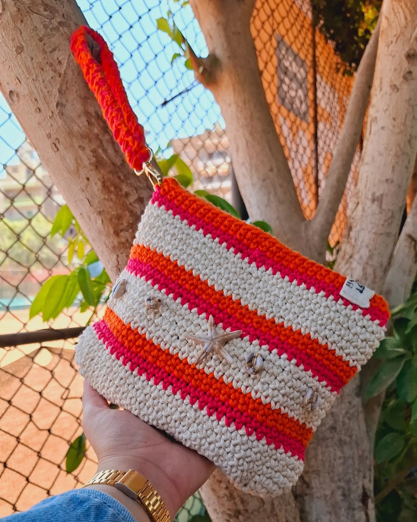 Coral Star Clutch